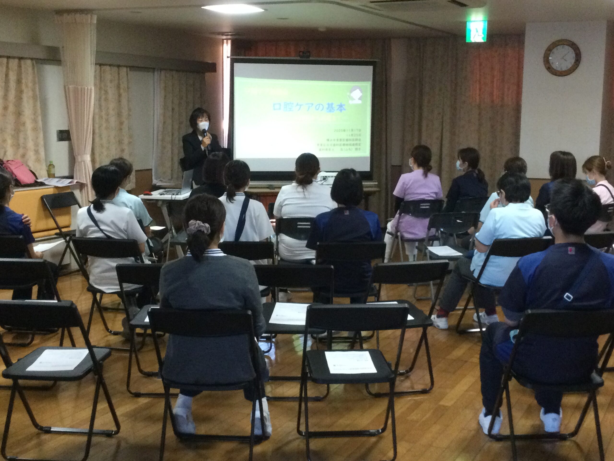 口腔ケア勉強会の開催！